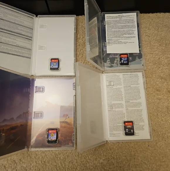 Nintendo Switch White OLED Console | Charging Dock, HDMI, Games, Ergonomic Case - Picture 8 of 10